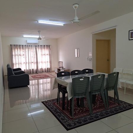 Abie'S Homestay Putrajaya Exterior foto